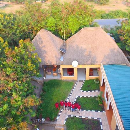 Irungu Forest Safari Lodge Katunguru Luaran gambar