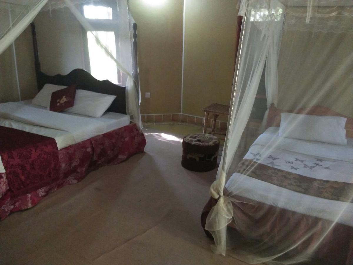 Irungu Forest Safari Lodge Katunguru Luaran gambar