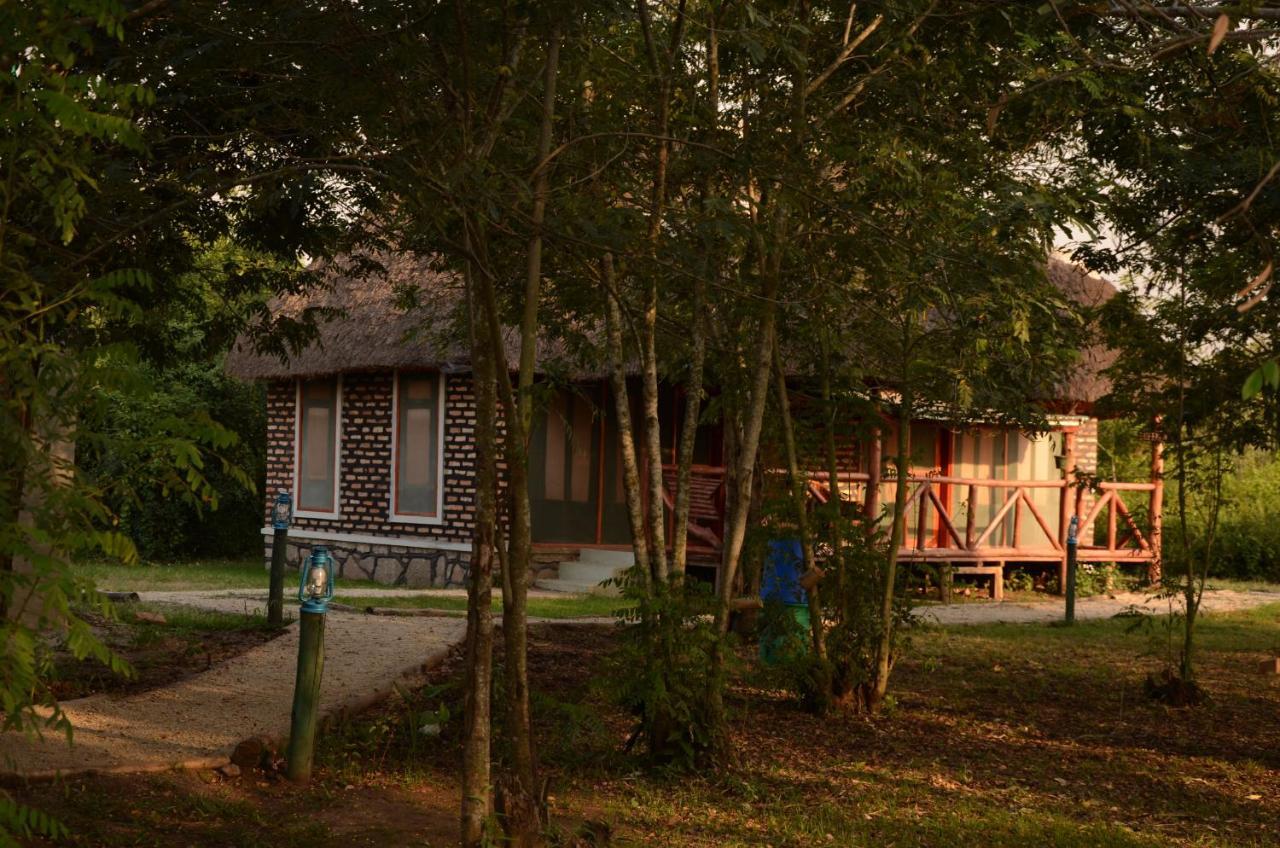 Irungu Forest Safari Lodge Katunguru Luaran gambar