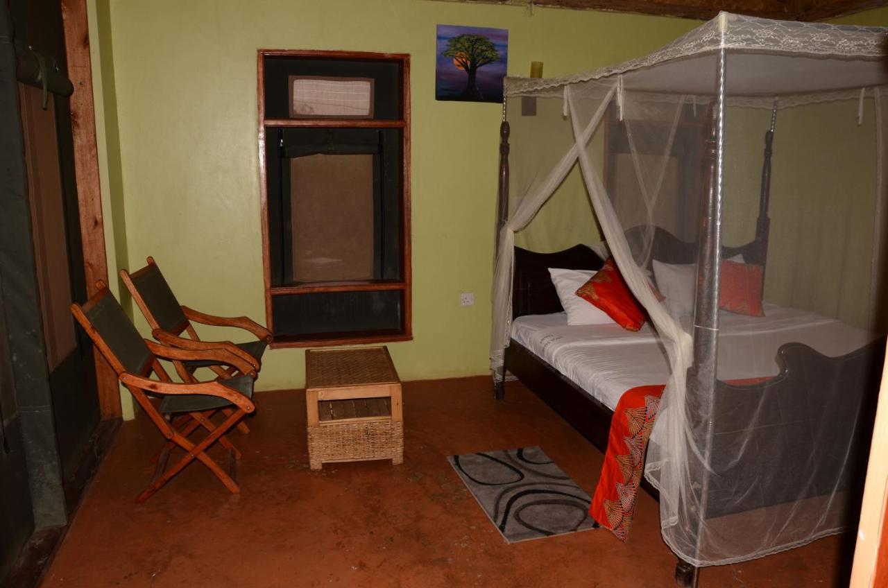Irungu Forest Safari Lodge Katunguru Luaran gambar