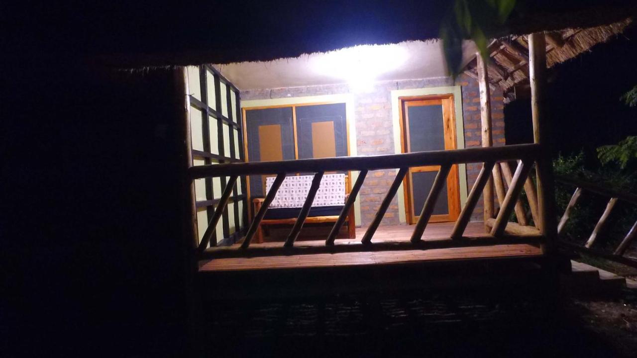 Irungu Forest Safari Lodge Katunguru Luaran gambar